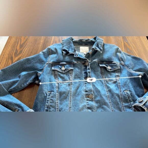 Torrid Womens size 1 Denim‎ Trucker Jacket Medium Wash Stretch Pockets - Picture 8 of 16